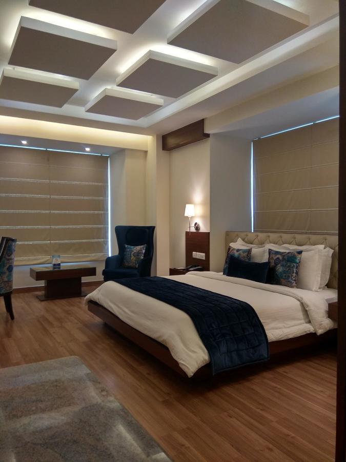 Rs Sarovar Portico Pālampur Exterior foto